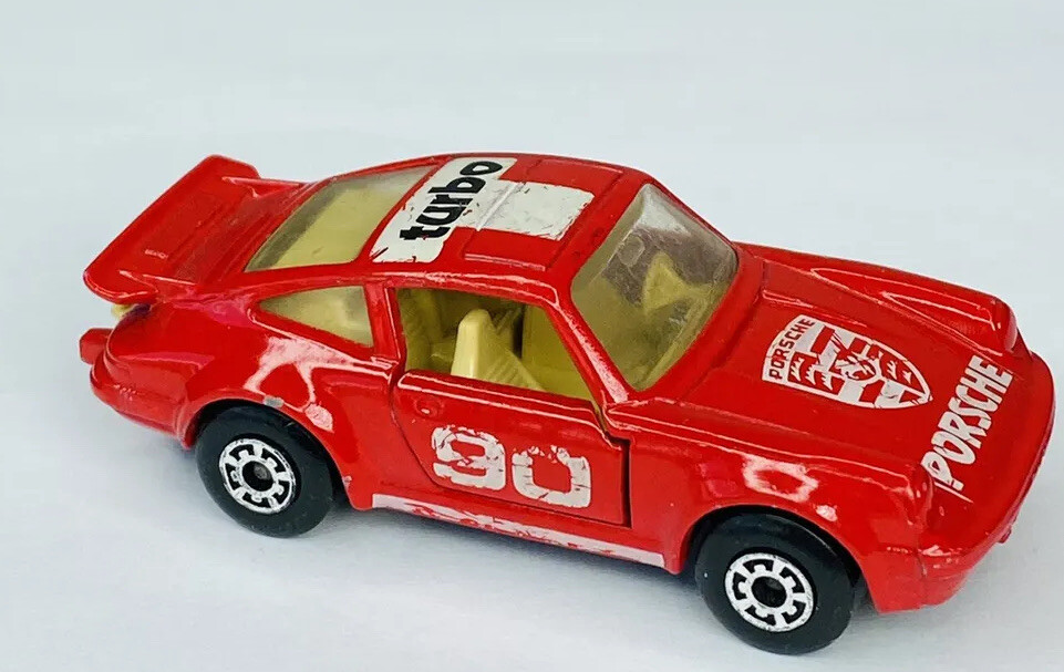 西ドイツ製、Porsche 純正911 Turbo ミニカー 赤 MINI GT 1:64 Porsche 911 Turbo S Guards Red LHD in box | eBay