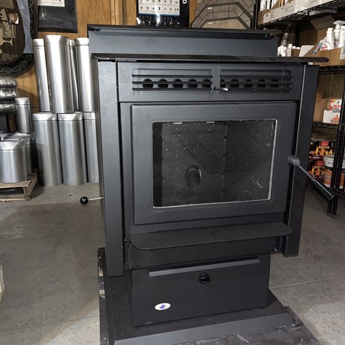Hudson River 'Davenport' Pellet Stove w/ Pedestal 50,000BTU *30 Tax