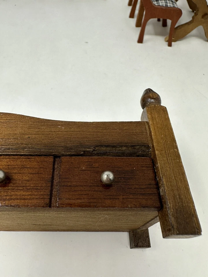 Muebles de colección para casa de muñecas mediados de siglo Shackman Japón diácono banco mesa cama Foto 4 de 4