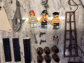 LEGO (6261) Pirates System: Raft Raiders 100% w/ Box Instruction Mini Figures