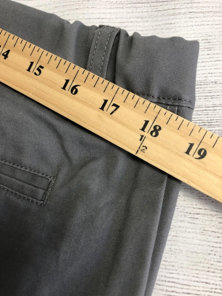 Pantalones Cortos Croft & Barrow Para Hombres 36 Gris Chino Frente Plano Elastizados Mezcla de Algodón Informales Foto 4 de 4