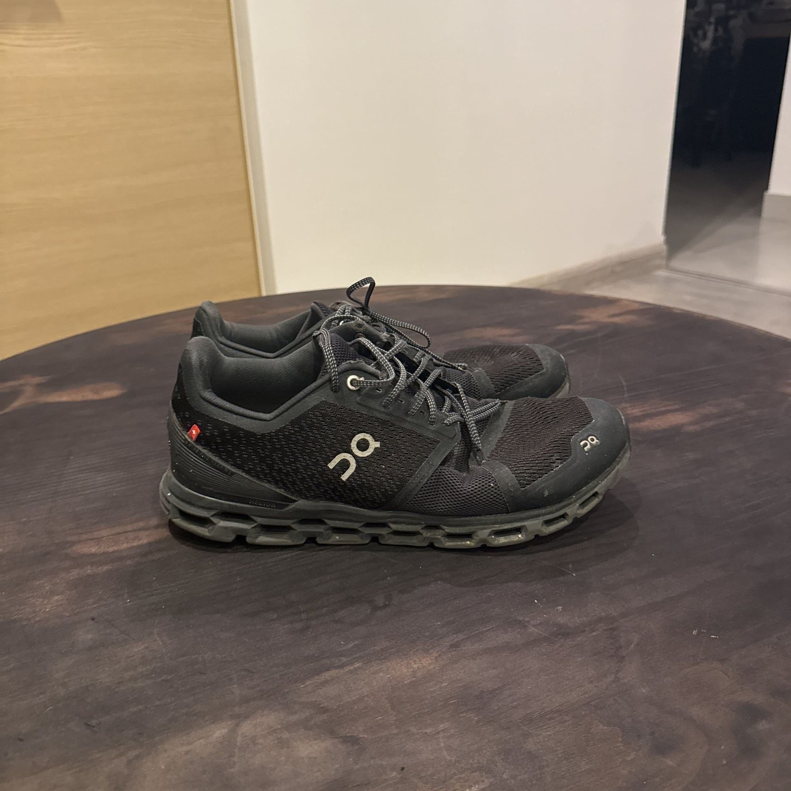 On Running Cloudstratus Black Shadow Running Shoes - image 1