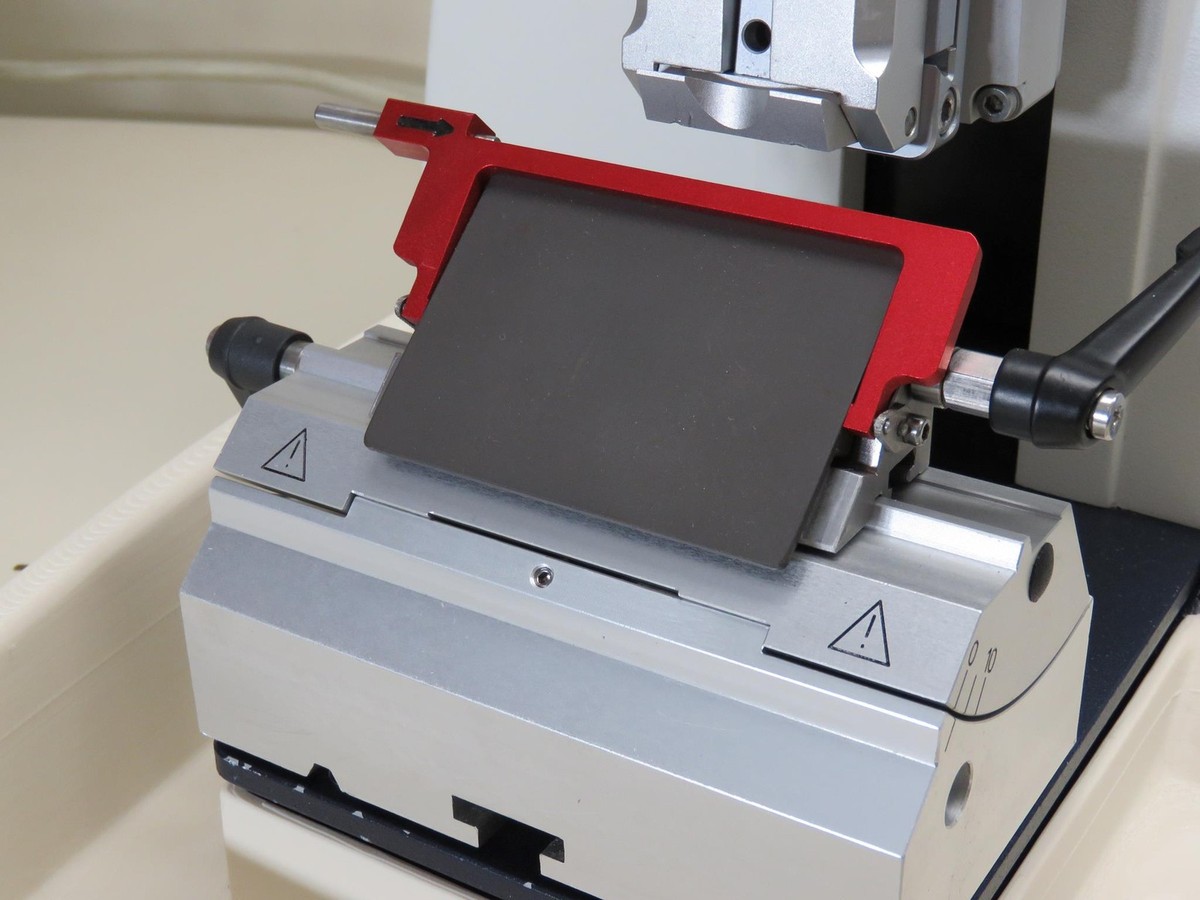 2016 Leica RM2255 Fully Automated Rotary Microtome w Remote