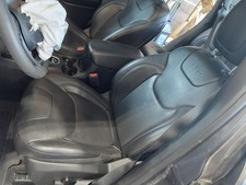 Driver Front Seat Electric Leather With Memory Fits 15-22 Cherokee 3248952