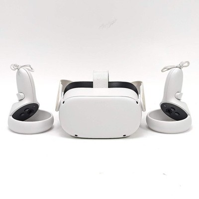 Oculus Quest 2 128GB Standalone All-in-One VR Headset KW49CM