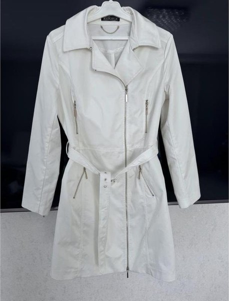Women Love Republic Trench Coat White 38