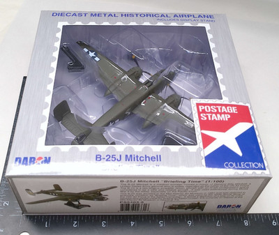 1:100 B-25J Mitchell Briefing Time Prop Plane Daron Stamp PS5403-5 NEW Old Stock