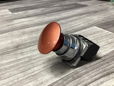 SIEMENS 52PA2A2A 2 POSITION PUSH / PULL OPERATOR BUTTON #129N69