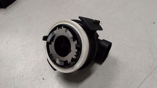 Glühbirnenfassung Fassung Fernlicht Rechts BMW 316i touring Bj 2002 E46 2510260