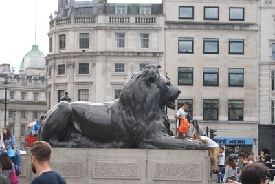 Photo 6x4 View of one of the black lion statues in Trafalgar Square Westm c2017
