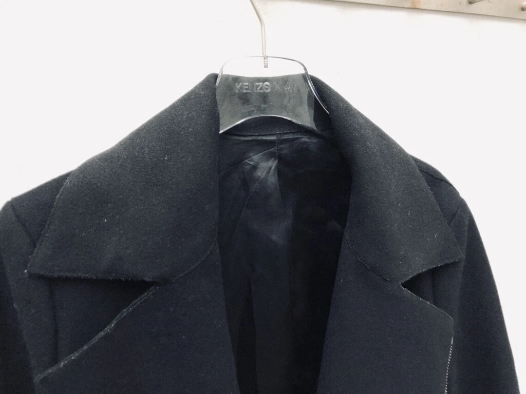 Sandro top black coat