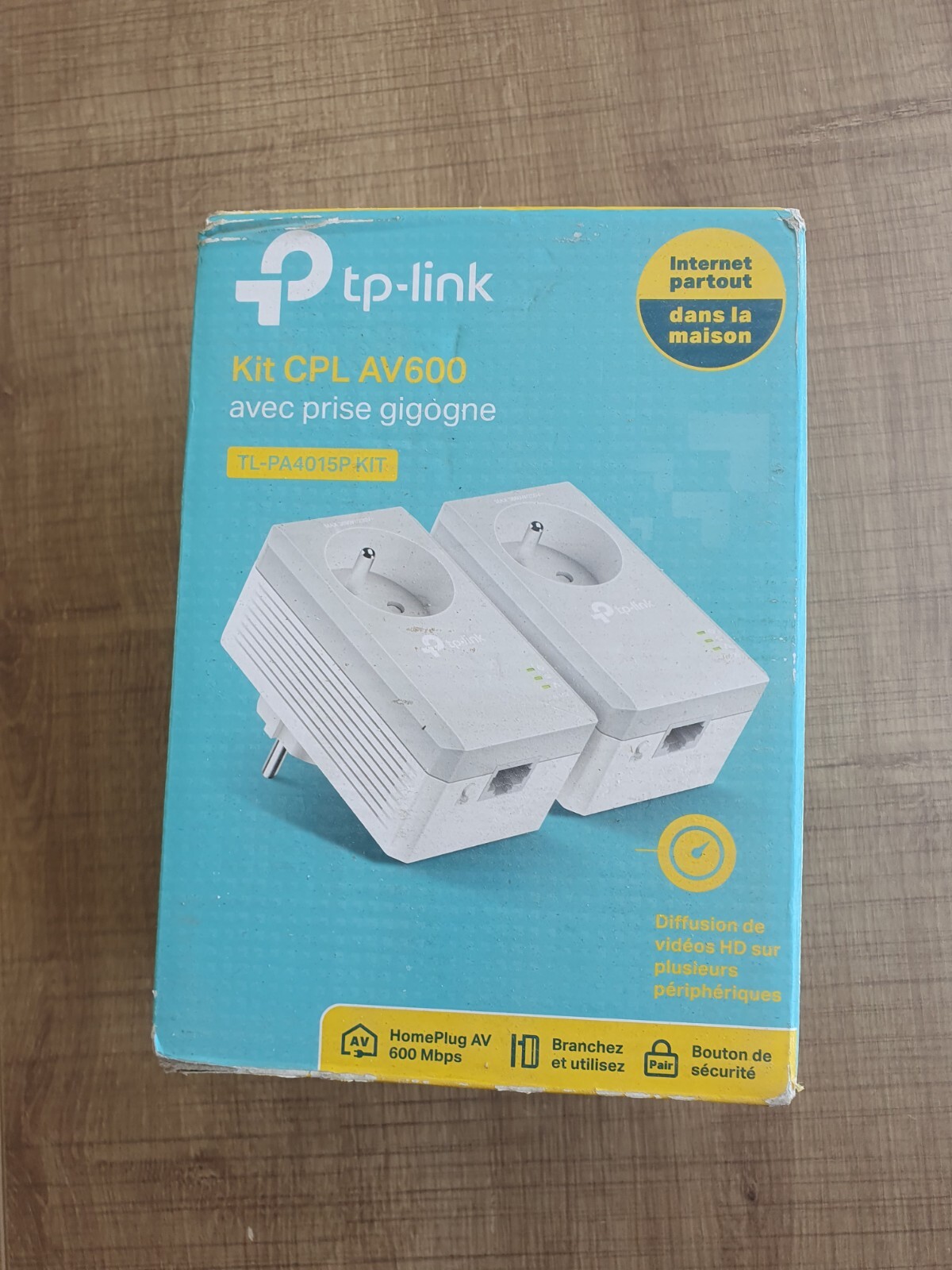 CPL TP-LINK TL-PA4015P KIT AV600 Mbps avec prise gigogne intégrée pour réseau domestique