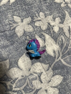 Hatchimals Colleggtibles Farm Horse Blue and Purple