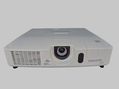 Beamer (LCD Beamer) Christie LX41 im Hartschalen-Koffer