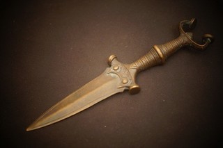 Letter opener Celtic dagger bronze museum reproduction? Circa 1900