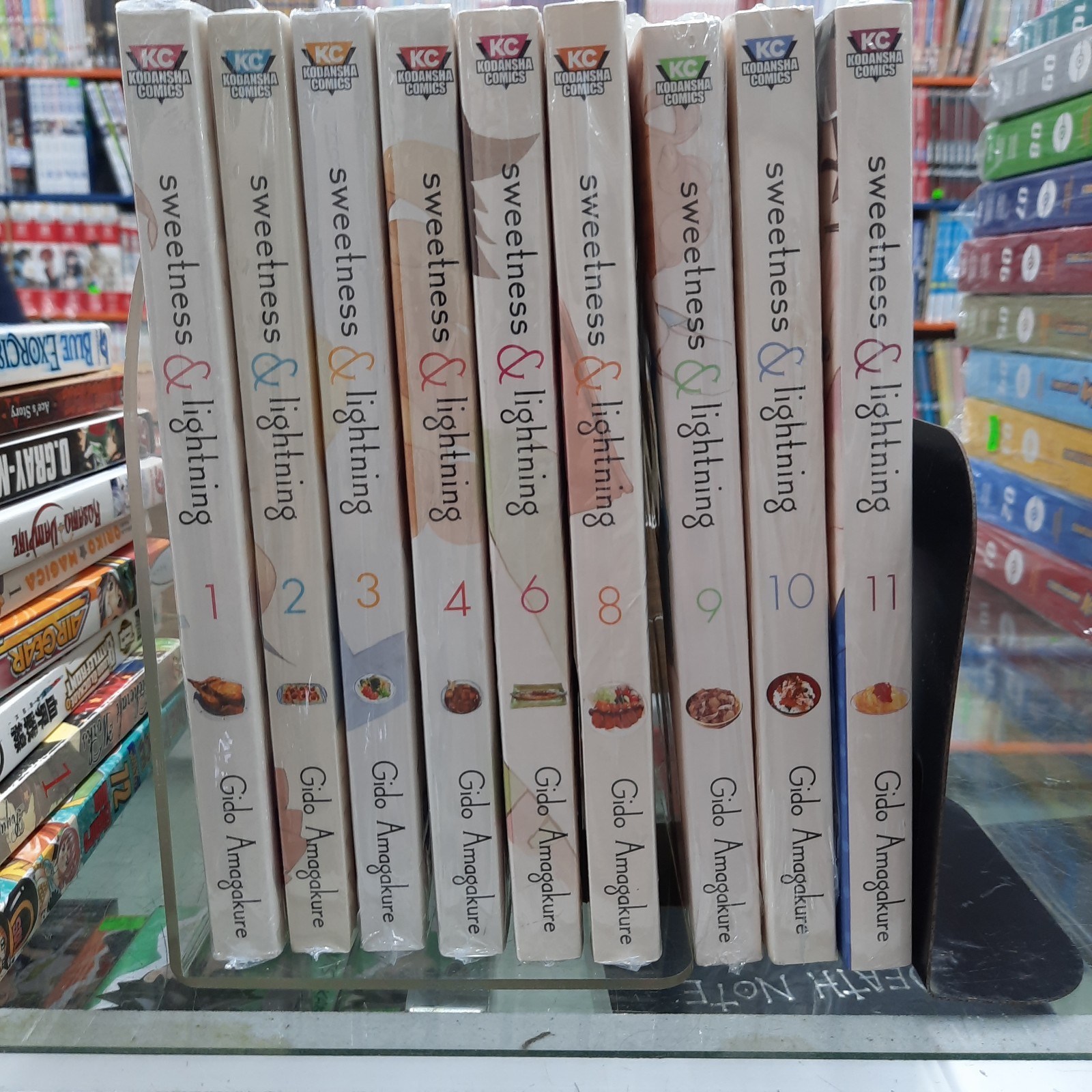 NEW Sweetness & Lightning English Manga Variation Listing