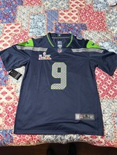 Ultimate Seattle Seahawks Collector and Super Fan Gift Guide 42