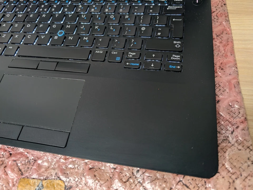 Dell Latitude E7470 - i5-6300U - 4GB Ram - Touchscreen - No HD - BIOS Locked - Image 3 of 4