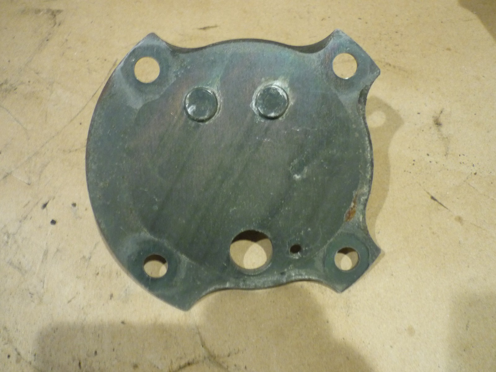 Ferrari 456,550 - RH Front Suspension Axle Cover - P/N  164925