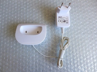 100% wie NEU Geprüft Ladestation Netzteil 7V = 0,42A 5E-AD070042 Alecto DBX-76-2