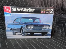 Amt 60 Ford Starliner 125 30044 - New In Box