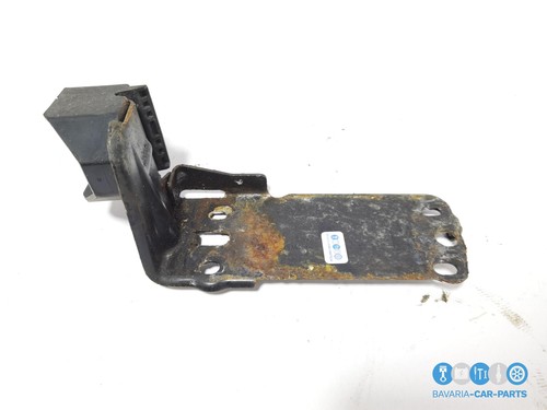 Original BMW  E90 E91 E84  Aufnahmeplatte Kühlmodul unten links 7117811