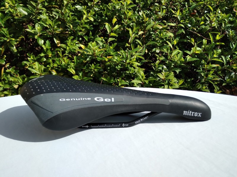 Selle Italia Genuine Gel Nitrox Bike Saddle. Black Retro Road/MTB Saddle. 2005