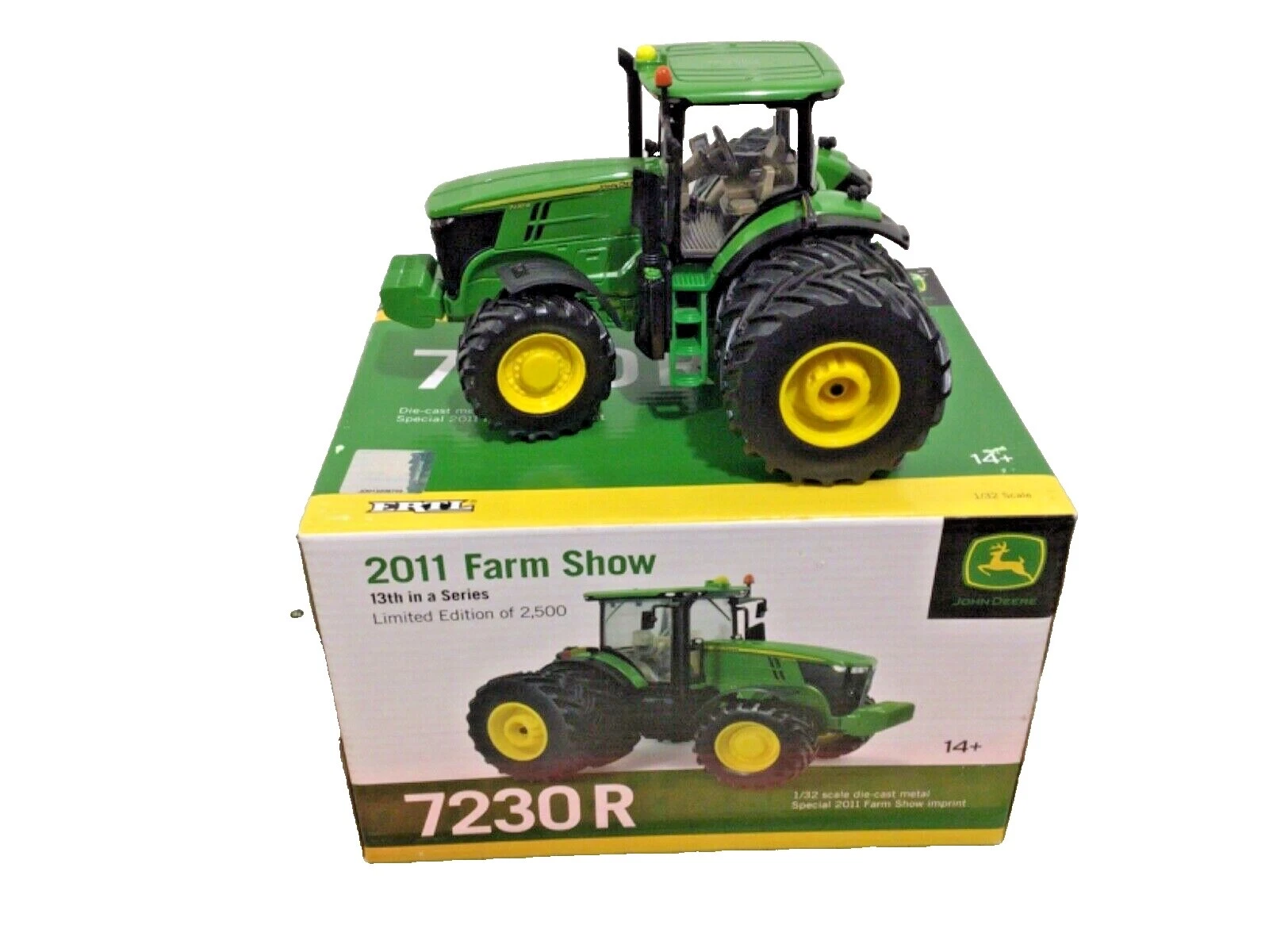 2011 Vehicle Year Tractor Vintage Manufacture Diecast Farm Vehicles