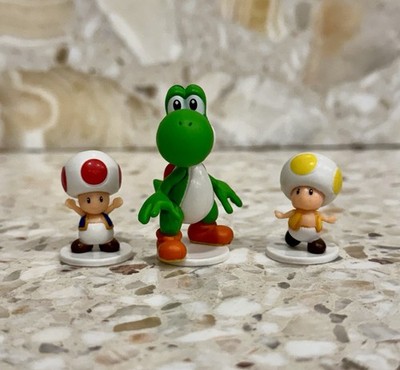 Super Mario Bros Mini Figs -Shaky Tower Yoshi  Toad Yellow Figure Nintendo Game