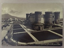 11233 Cartolina Napoli (NA) Maschio Angioino e Stazione Marittima