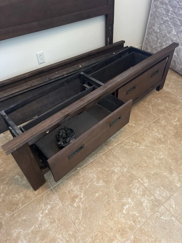 CAL KING Storage Bed Set 4pc Dark Brown Wood Bed Frame,Dresser,Mirror,Nightstand - Image 3 of 4