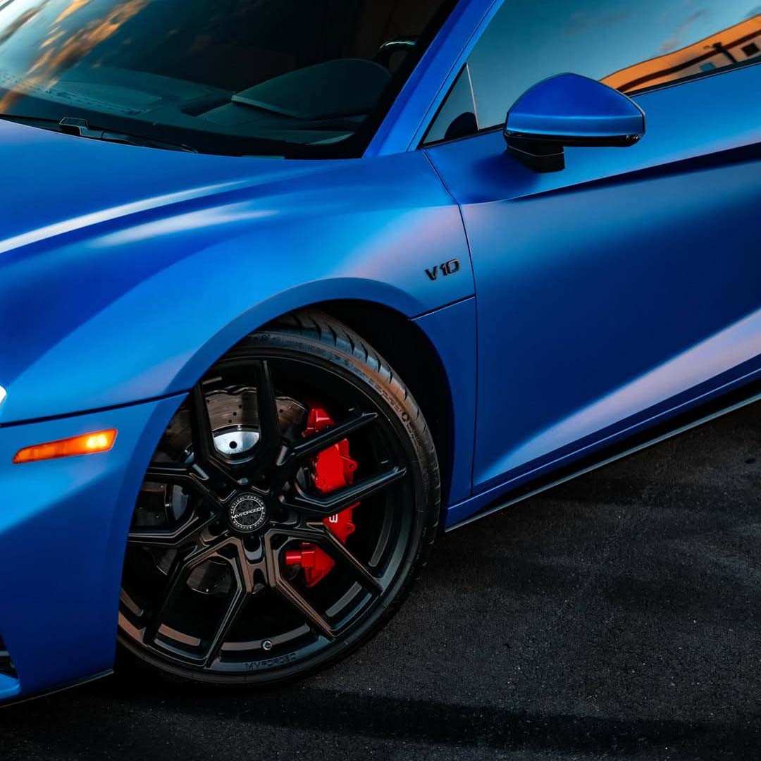 Audi R8 Front Wheel Black