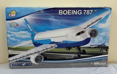 COBI  Boeing 787 Dreamliner Passenger Jet Kit  1:110   #26600  NEW and Complete