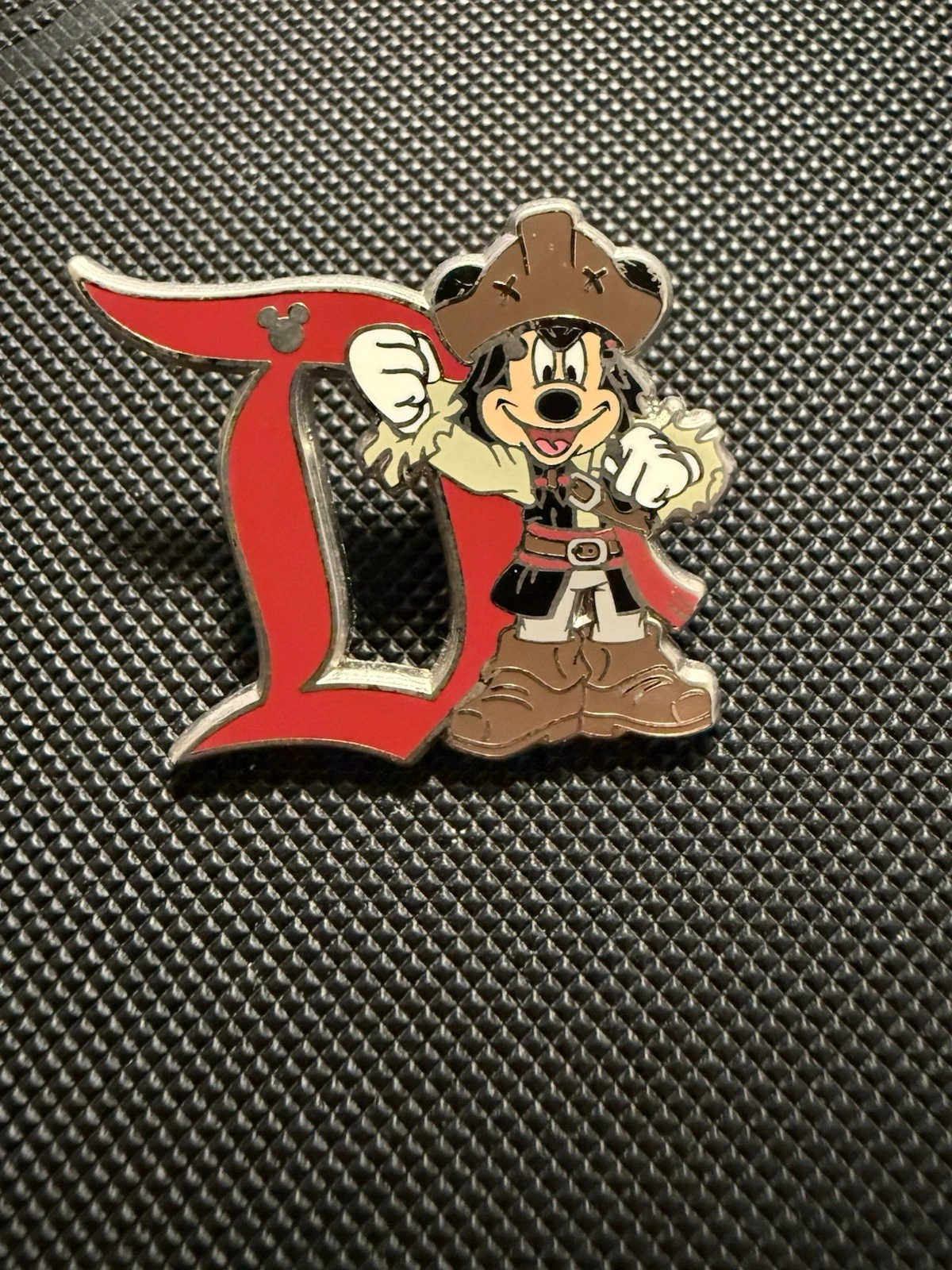Pirate Mickey Pin Disneyland “D” Series Hidden Mickey 2020 Disneyland Resort