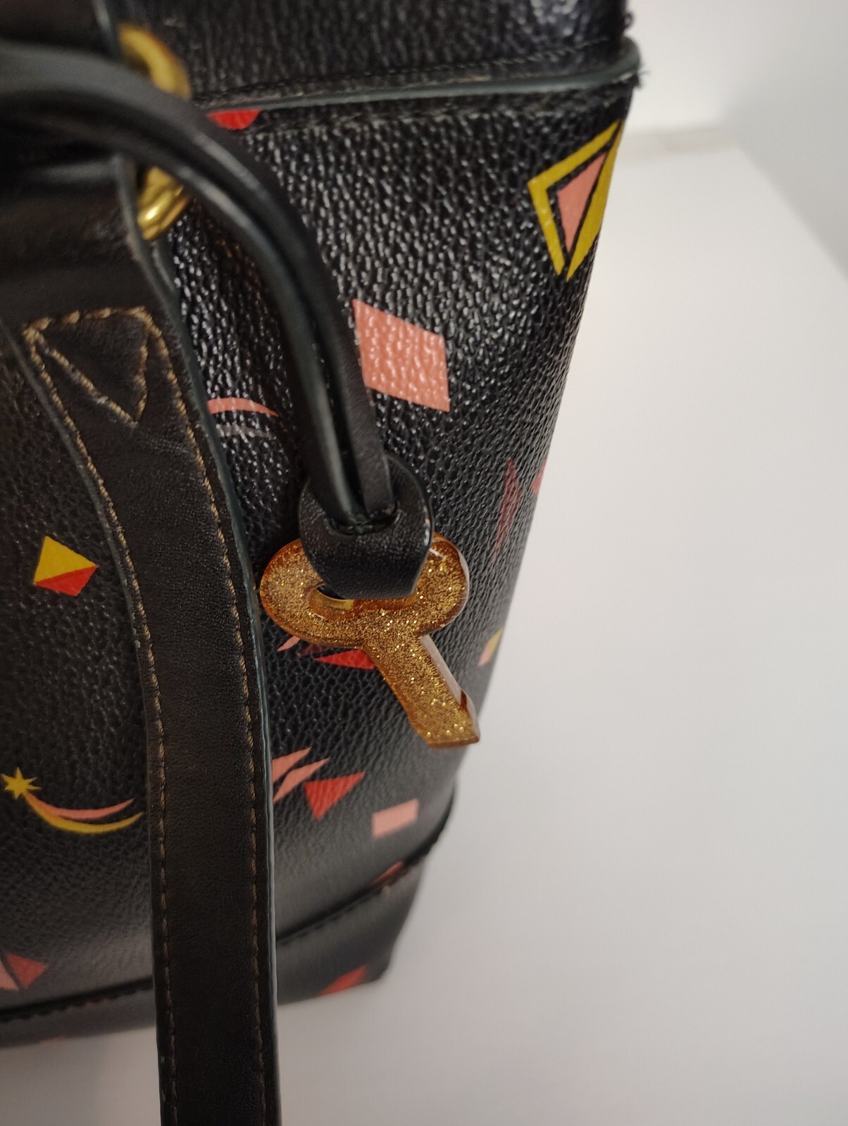 Fossil Crossbody Abstract Triangle Geometric blac… - image 4