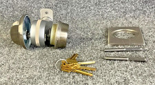Schlage 39841 Double Cylinder Deadbolt Keyed Silver Lock Used