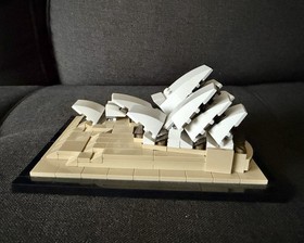 LEGO Architecture Sydney Opera House 21012 Complete w/ Manual (NO BOX) (RETIRED)