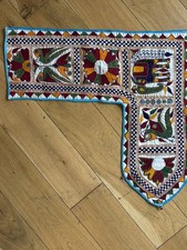 Fascia indiana per porta Gujrati ricamata a mano anni 70