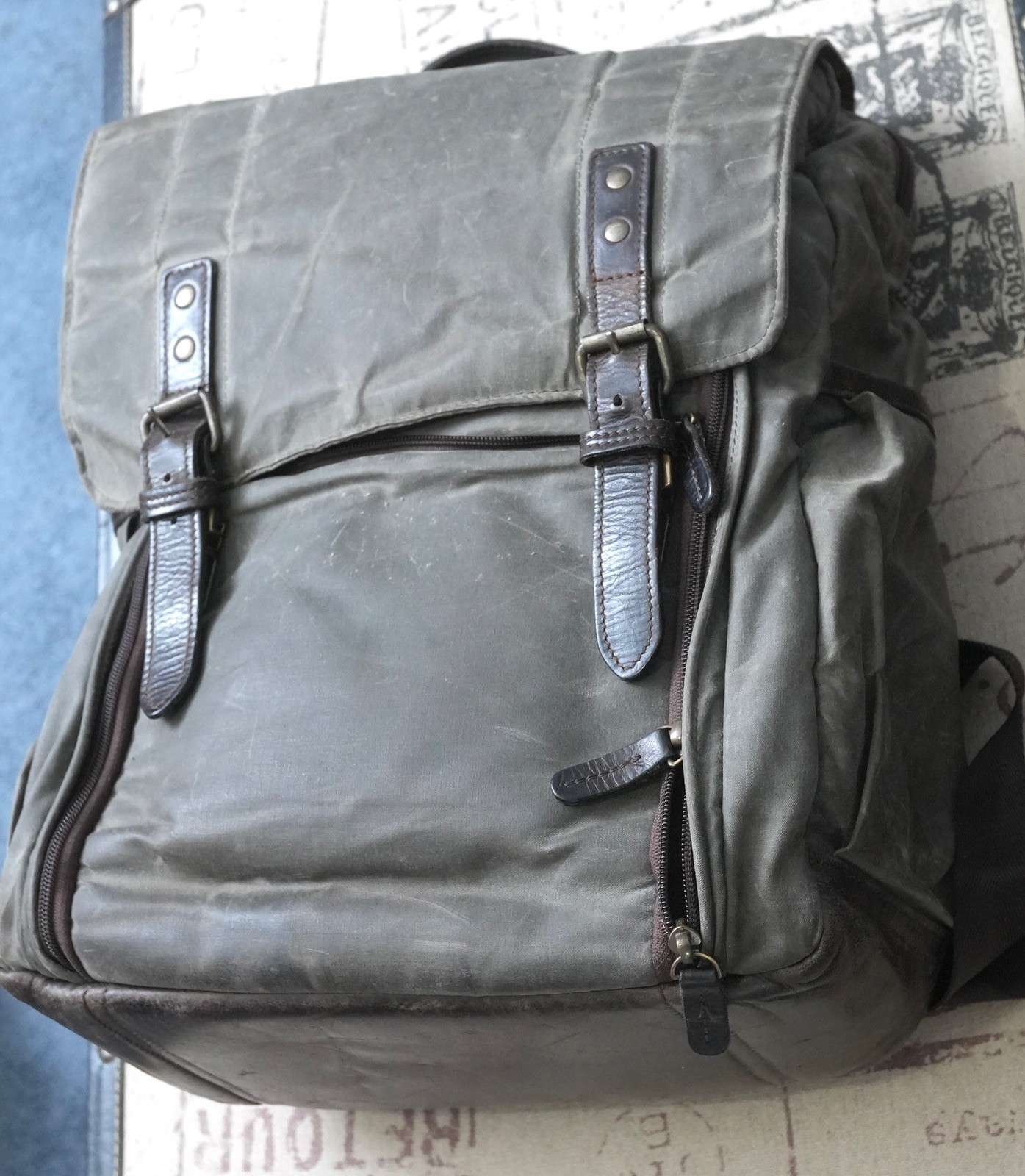 Camera And Laptop Bag Backpack - Gray - Read