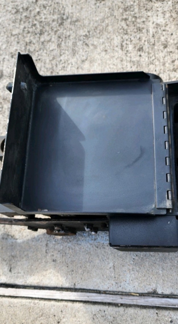 APPLETON CART MOVER BATTERY OPERATED HAS A 24VOLT WITH RECHARGEABLE BATTERY