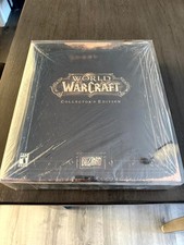 World of Warcraft Collector's Edition 2004 PC Box Contents Acrylic Case