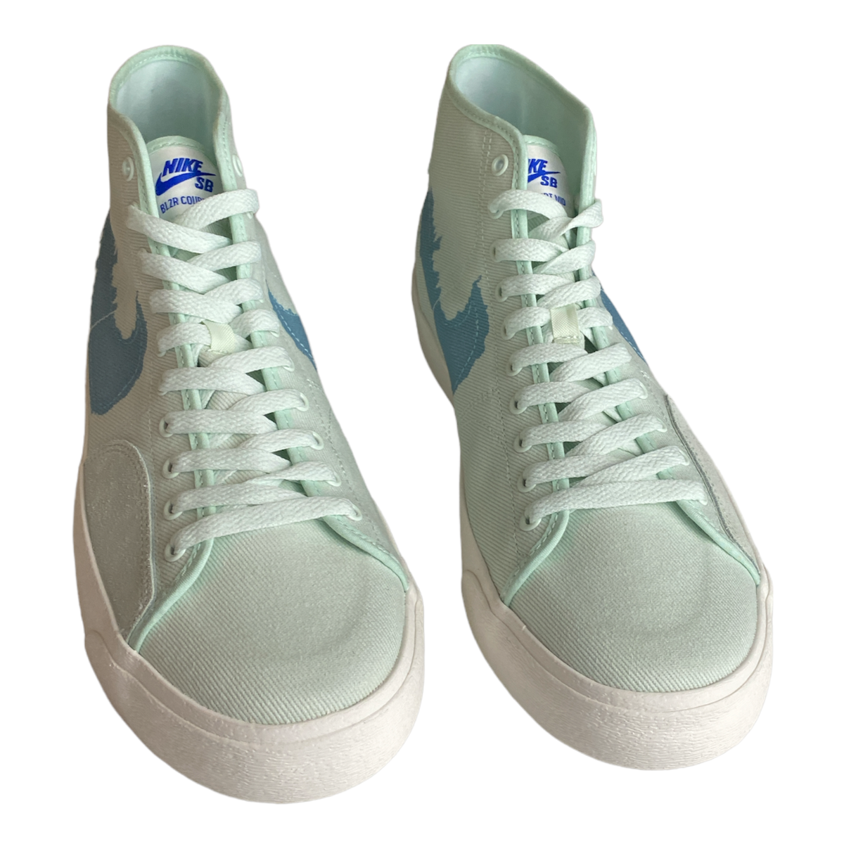NWT Nike SB Blazer Court Mid Premium Size 12 Green Blue  display picture 2