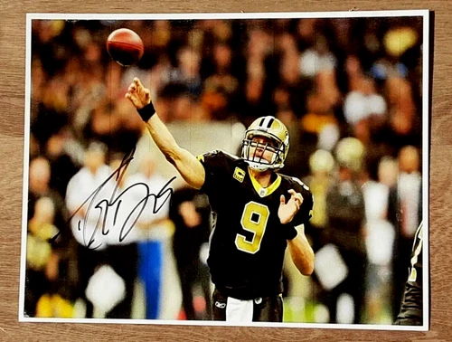 DREW BREES NEW ORLEANS SAINTS QUARTERBACK SIGNED 8.5X11 GLOSSY PHOTO