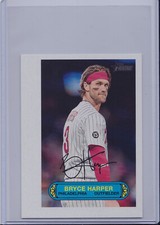 Bryce Harper 2022 Topps Heritage 1973 Pin Ups Oversized Boxtopper Poster 73PU-8
