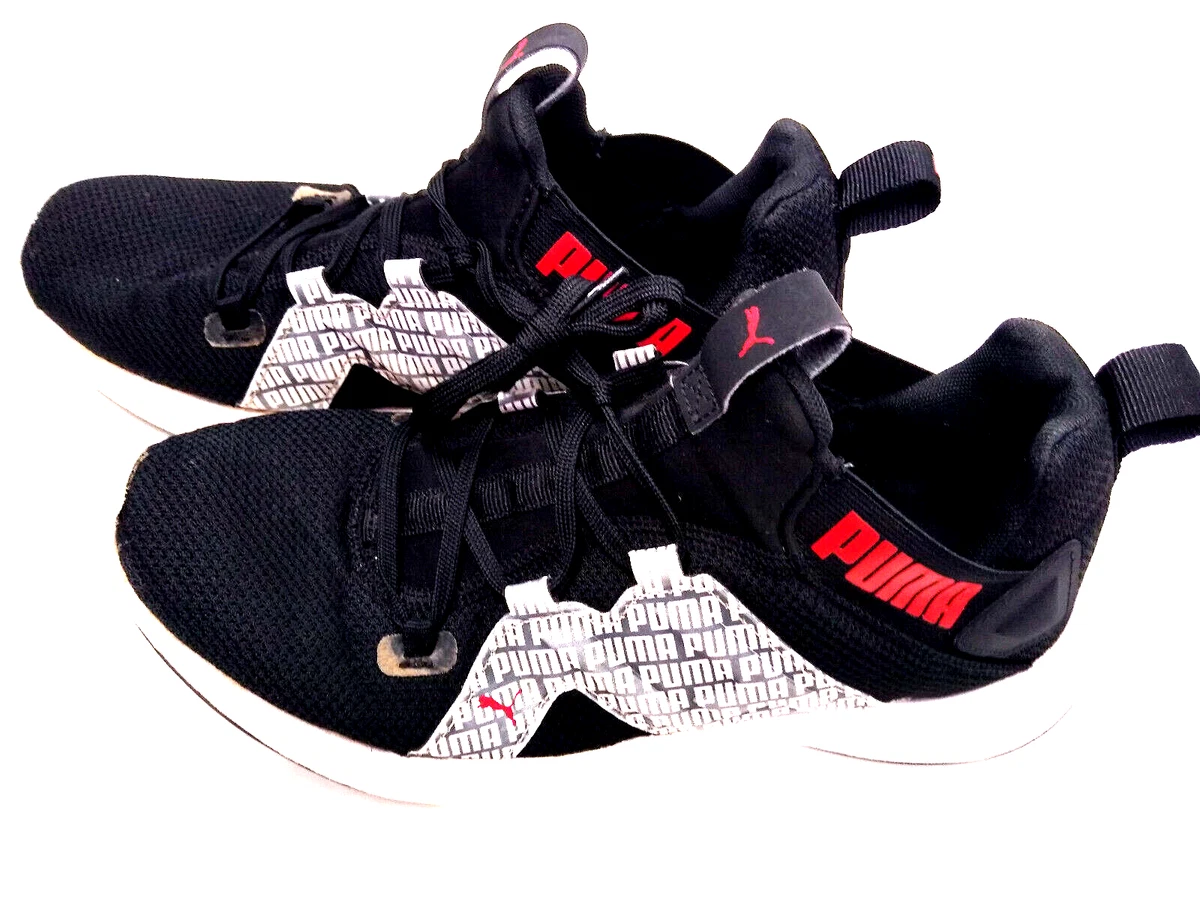 PUMA walking Shoe Size 8 195434 01 black mesh soft foam Sneaker