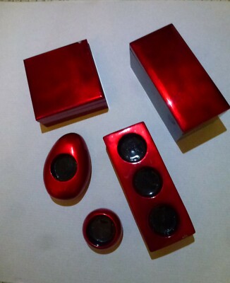 Lacquerware aus Vietnam in Rot glänzend