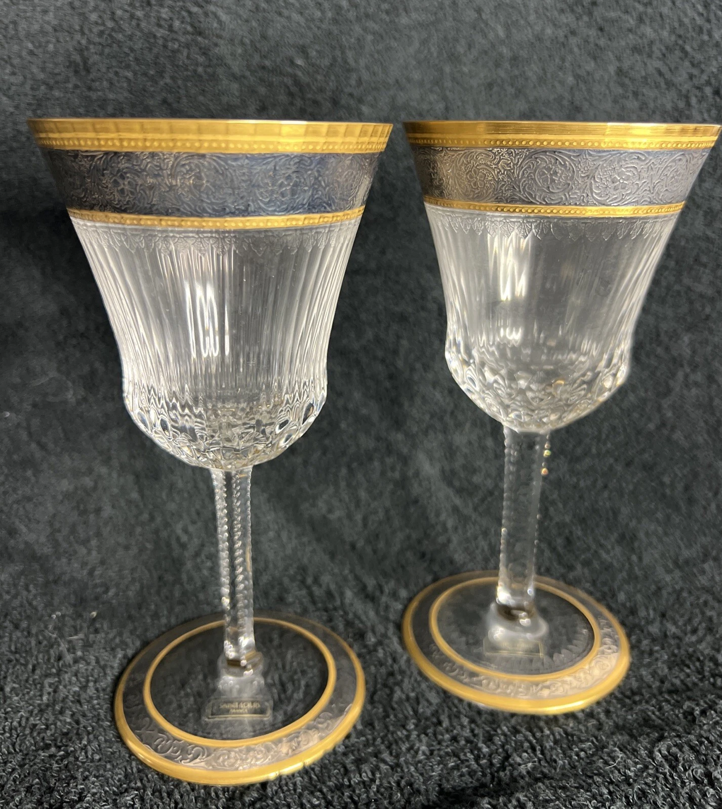 Saint-Louis Crystal Wine Glass - Thumbnail 3