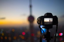 Taking Photo Shanghai Oriental Pearl Tower Photo Art Print Poster 18x12