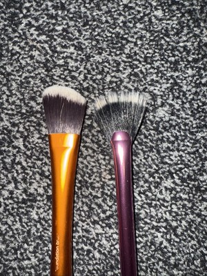 Brandneu - Real Techniques Pinsel - Highlighter Fan & Flat Foundation Brush