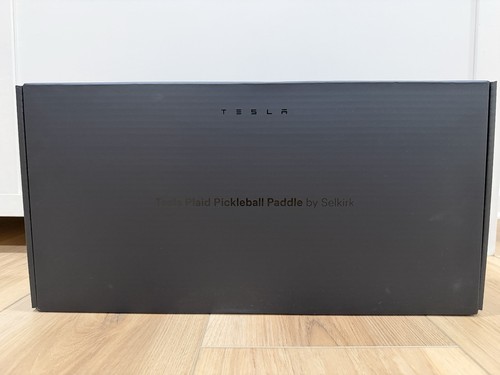 Tesla Plaid Pickleball Paddle by Selkirk Limited Edition - Ships Today - Afbeelding 2 van 6